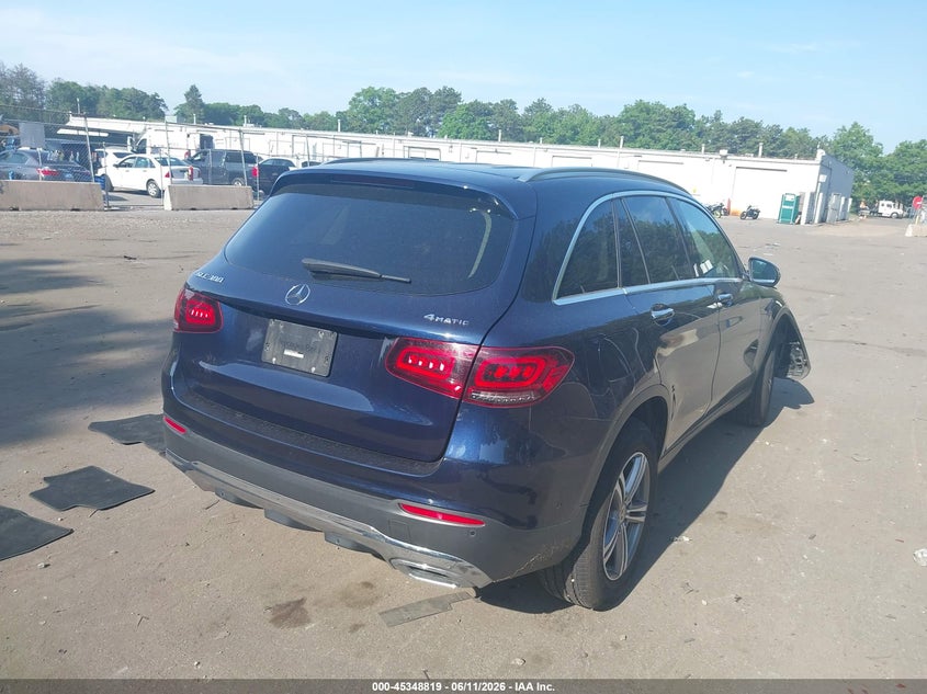 MERCEDES-BENZ GLC 300 - zdjęcie 4