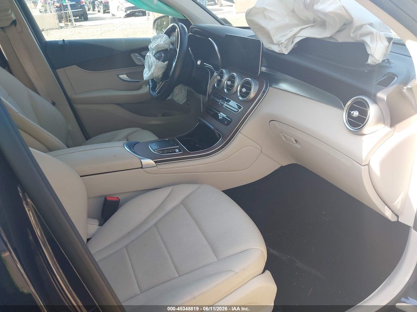 MERCEDES-BENZ GLC 300 - zdjęcie 5