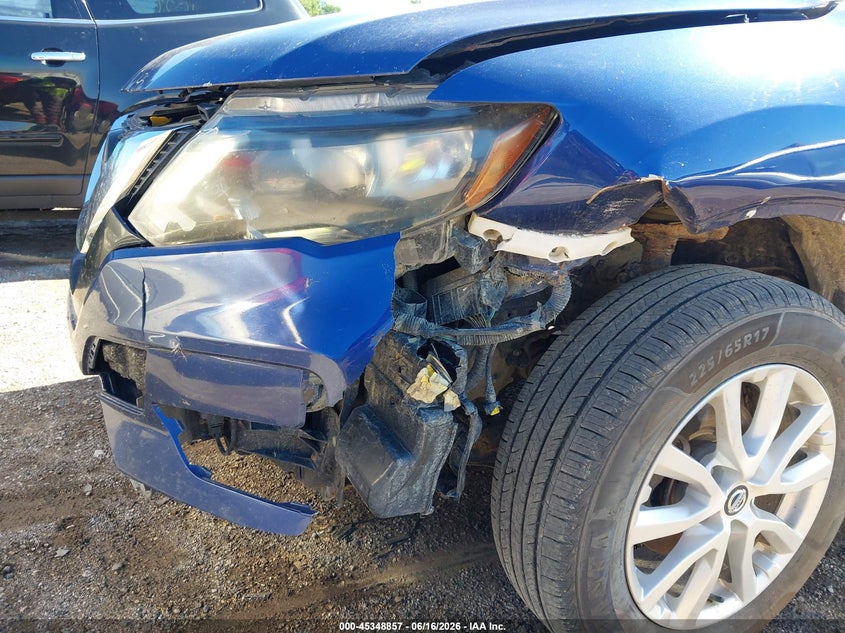 2018 NISSAN ROGUE auction photo 6