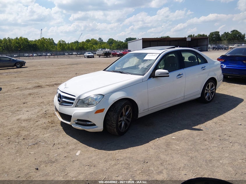2014 Mercedes-Benz C 250 Luxury WDDGF4HB4ER310512 photo 1