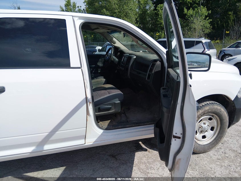 2019 RAM 1500 CLASSIC auction photo 5