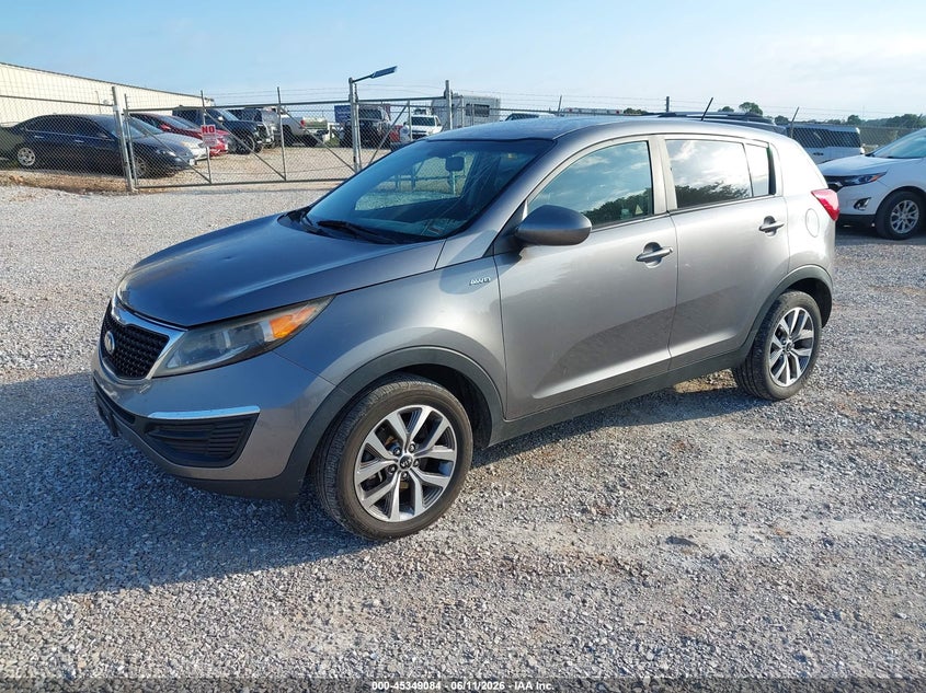2016 Kia Sportage, Hail, IAAI, VIN KNDPBCAC4G7863954 — photo 2