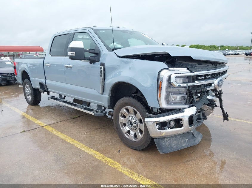 2026 FORD F-350 — zdjęcie z aukcji