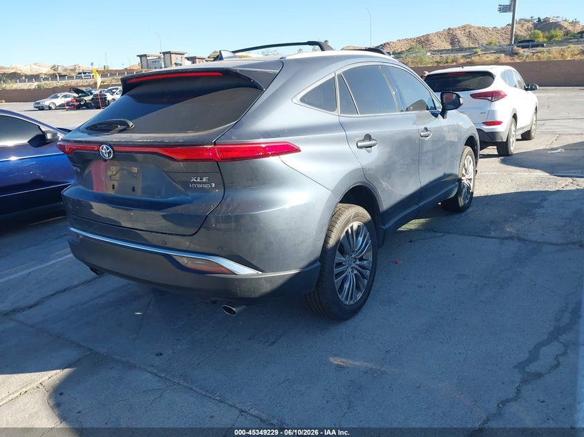 2021 TOYOTA VENZA XLE — Photo 4