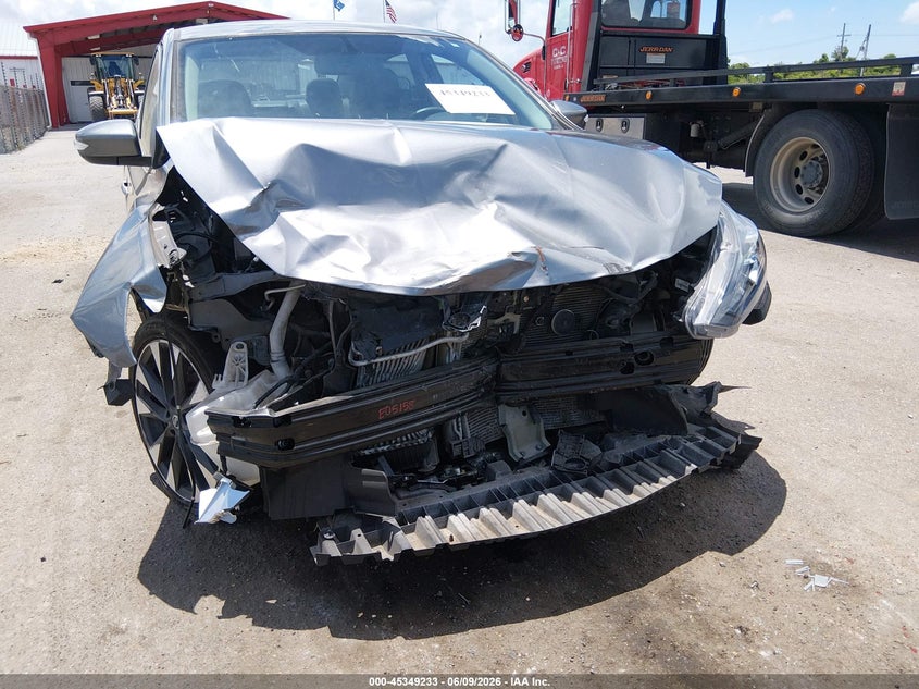 2017 NISSAN SENTRA auction photo 6