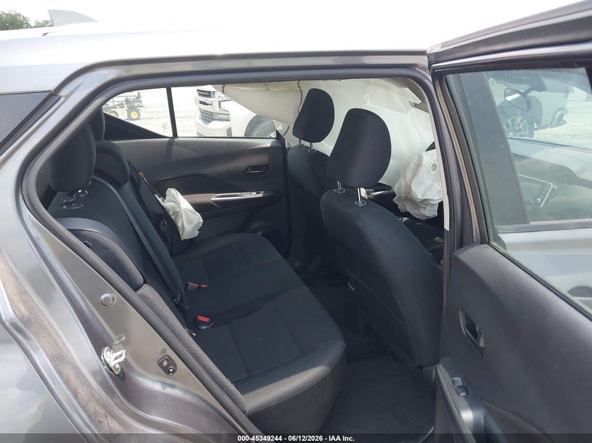 2024 NISSAN KICKS auction photo 8