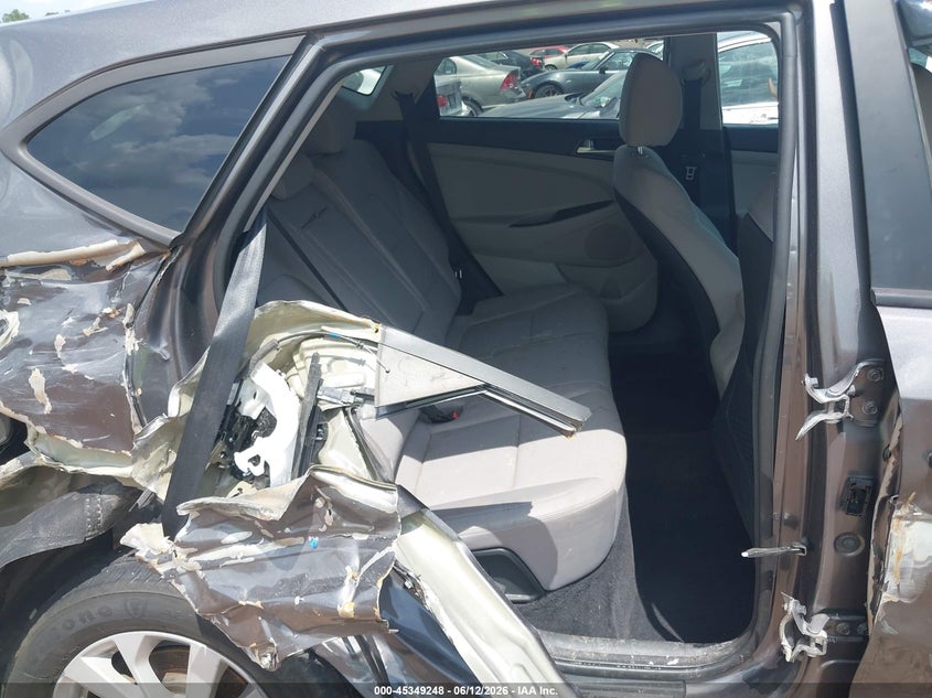 2020 HYUNDAI TUCSON auction photo 8