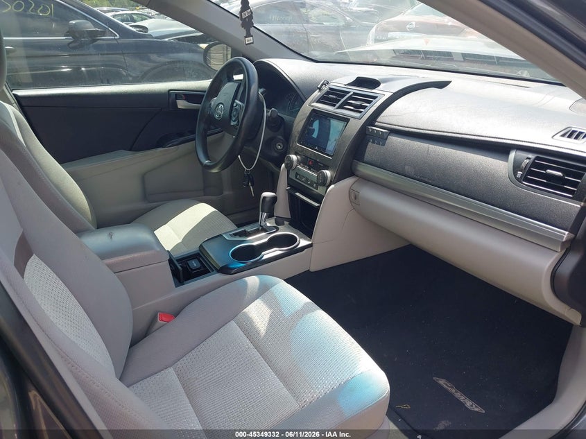 2013 TOYOTA CAMRY auction photo 5