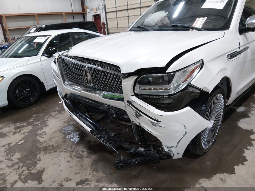 2018 Lincoln Navigator L Black Label VIN: 5LMJJ3TT1JEL16903 Lot: 45349340