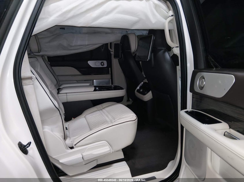 2018 Lincoln Navigator L Black Label VIN: 5LMJJ3TT1JEL16903 Lot: 45349340