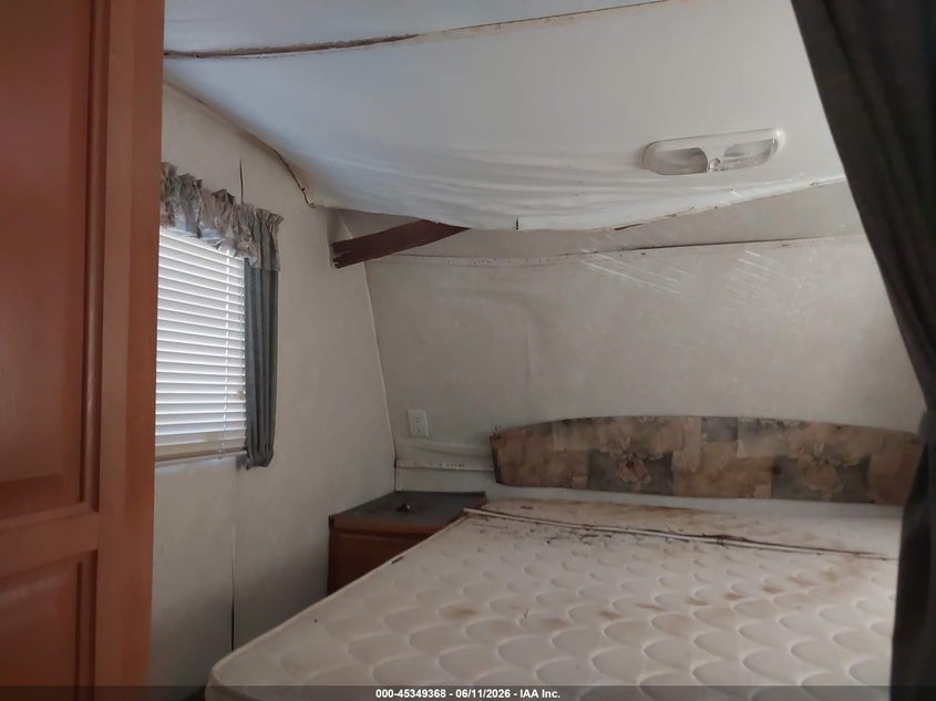 2004 OTHER PROWLER LYNX TRAILER N/A