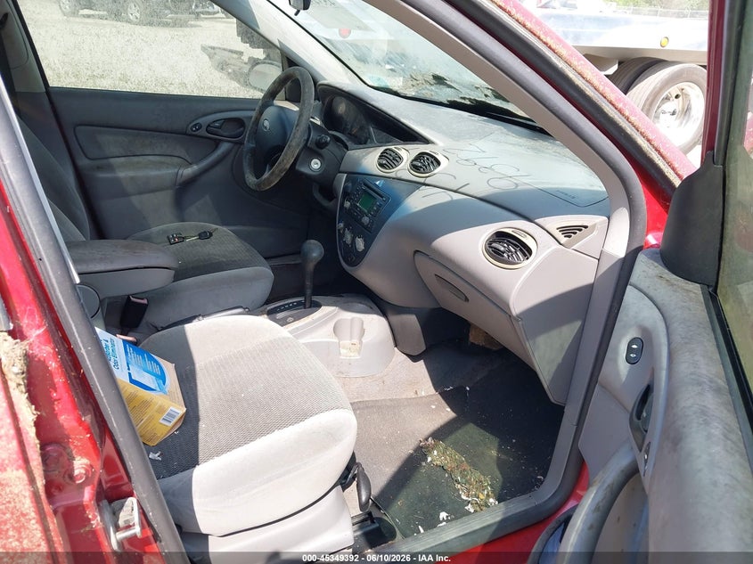 2003 FORD FOCUS auction photo 5