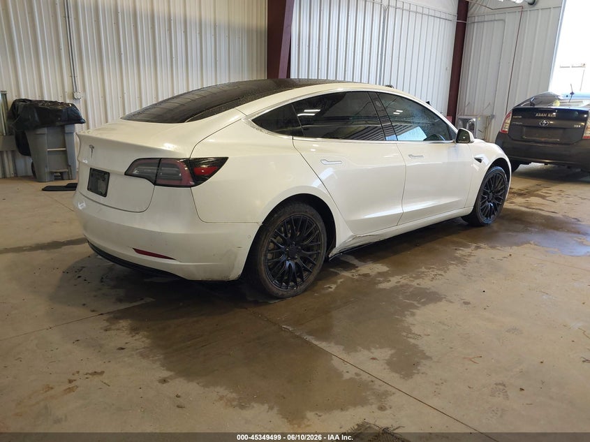 2020 TESLA MODEL 3 auction photo 4