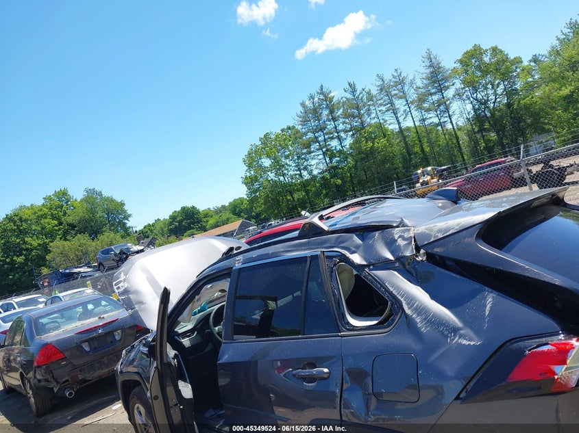2025 TOYOTA RAV4 auction photo 6