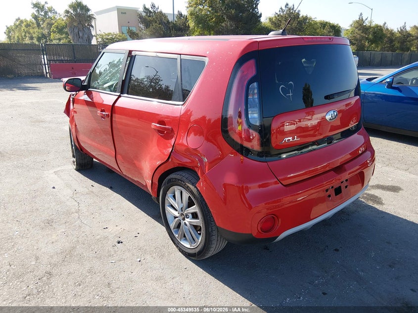 2019 KIA SOUL auction photo 3