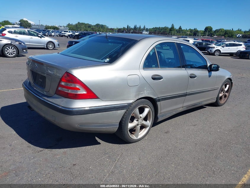 2005 MERCEDES-BENZ C 230 auction photo 4