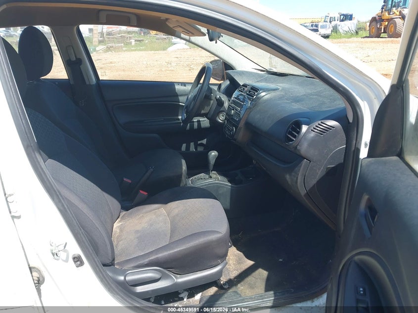 2015 MITSUBISHI MIRAGE auction photo 5