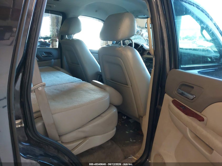 2012 GMC YUKON auction photo 8