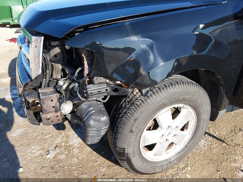 2012 FORD ESCAPE auction photo 6