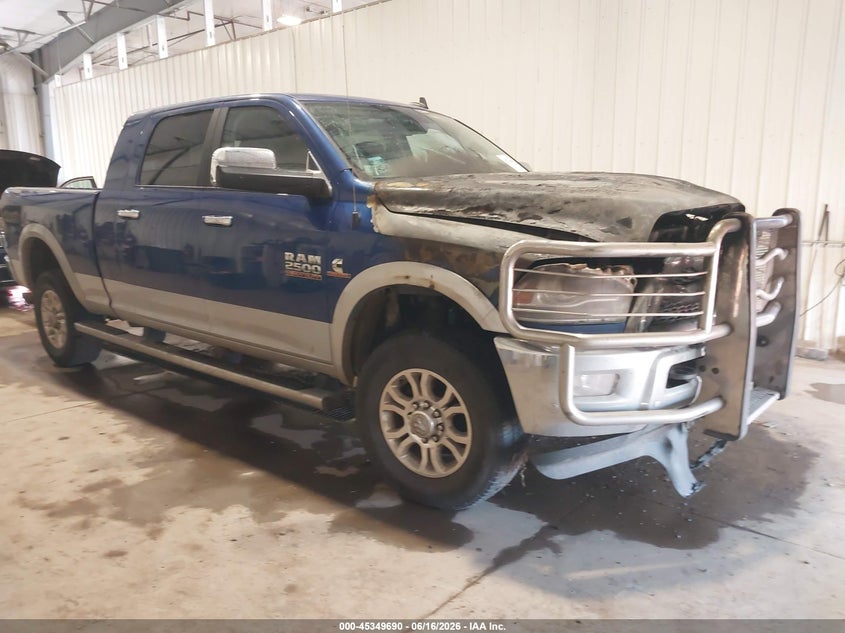 Vin: 3c6ur5nl8hg628636, lot: 45847637, ram 2500 laramie  4x4 6'4 box 2017 img_1