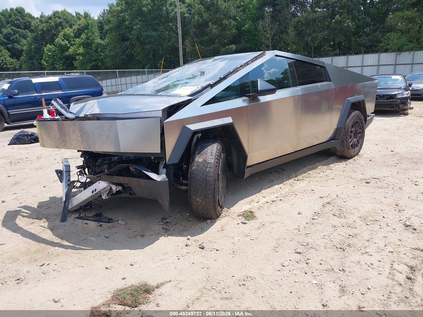 Vin: 7g2cehed1ra024695, lot: 45847679, tesla cybertruck all-wheel drive 20242