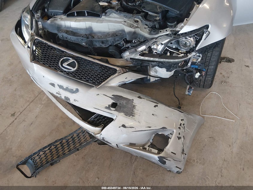 2013 LEXUS IS SEDAN 2.5L V-6 DI, DOHC, VVT, 204HP