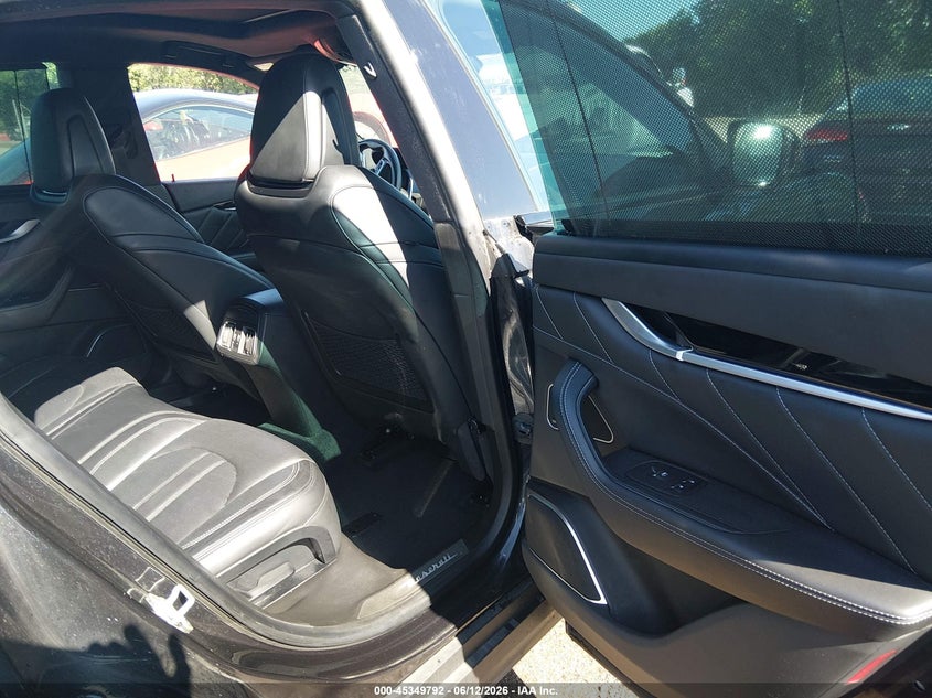 2021 Maserati Levante Gransport VIN: ZN661XUS8MX372046 Lot: 45349792