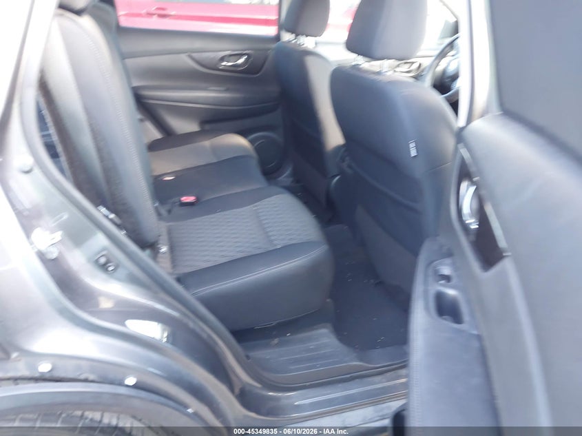 2018 NISSAN ROGUE auction photo 8