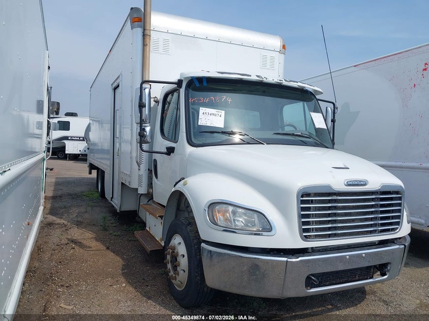 2014 FREIGHTLINER M2 auction photo 1