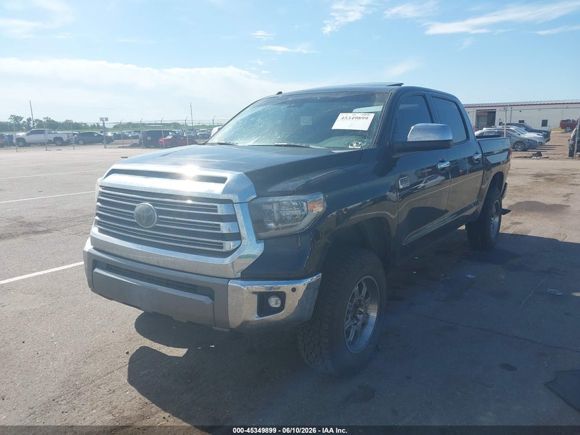 2018 TOYOTA TUNDRA auction photo 2