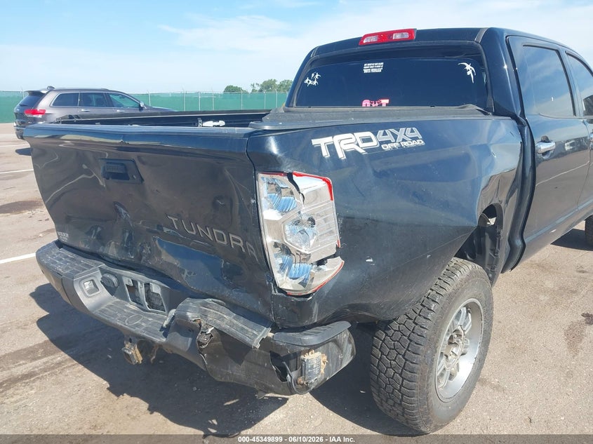 2018 TOYOTA TUNDRA auction photo 6
