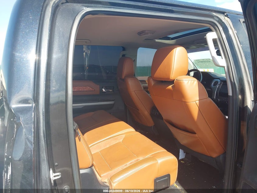 2018 TOYOTA TUNDRA auction photo 8