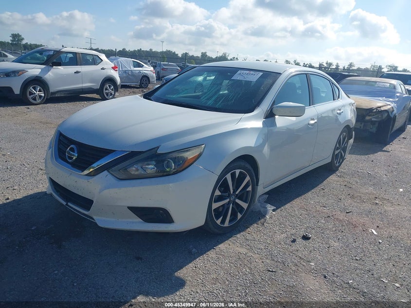 2017 Nissan Altima 2.5 Sr 1N4AL3AP7HN307615 photo 1