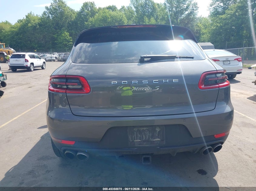 2017 Porsche Macan S VIN: WP1AB2A55HLB19806 Lot: 45350070