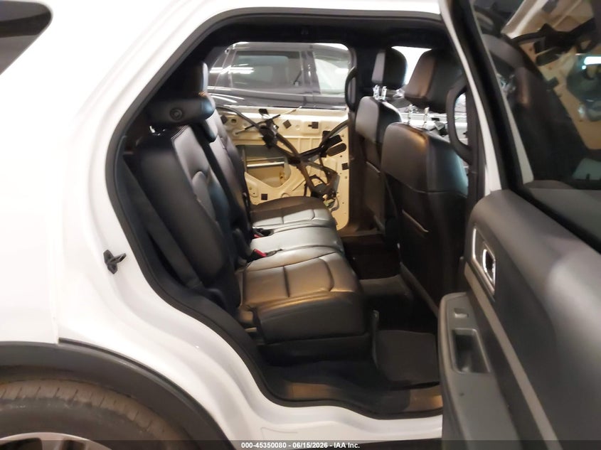 2016 FORD EXPLORER auction photo 8