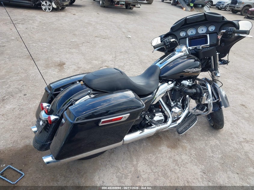 2020 HARLEY-DAVIDSON FLHX auction photo 4