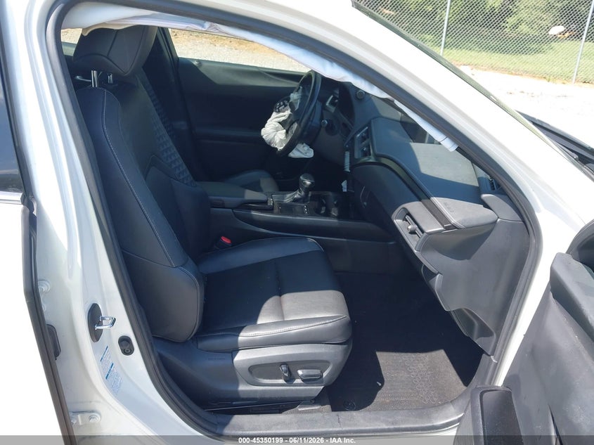 2020 LEXUS UX 250H auction photo 5