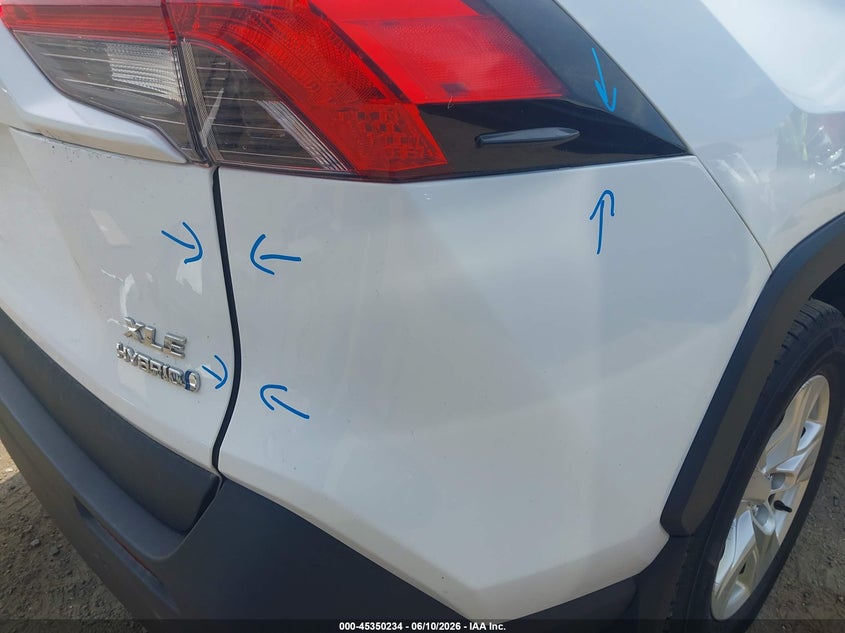 AtlanticExpress - Toyota RAV4 Hybrid