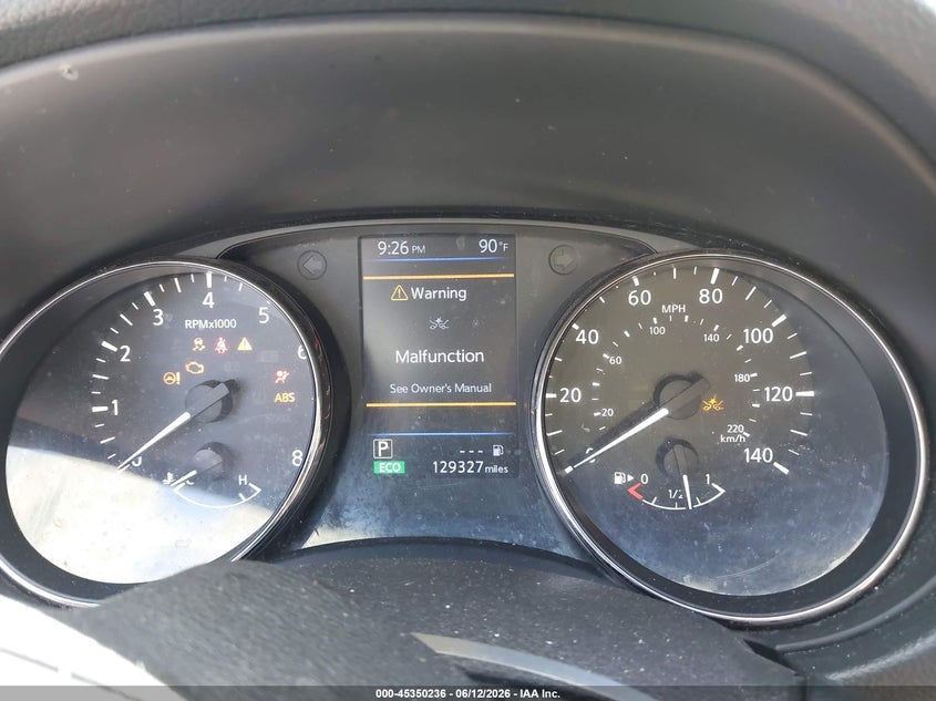 VIN KNMAT2MT5JP562920 2018 NISSAN ROGUE SV