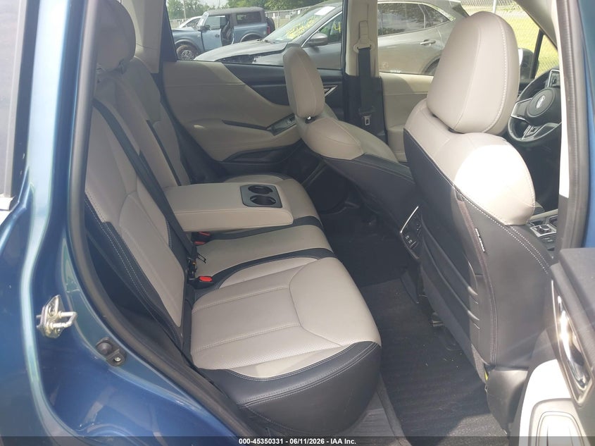 2021 SUBARU FORESTER auction photo 8