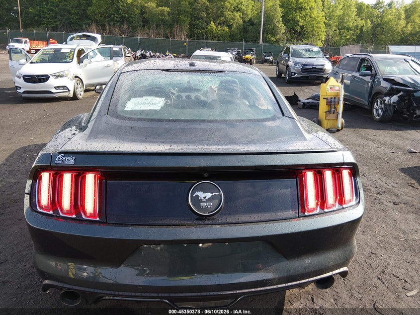 FORD MUSTANG - zdjęcie 15