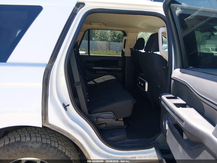 2024 FORD EXPEDITION auction photo 8