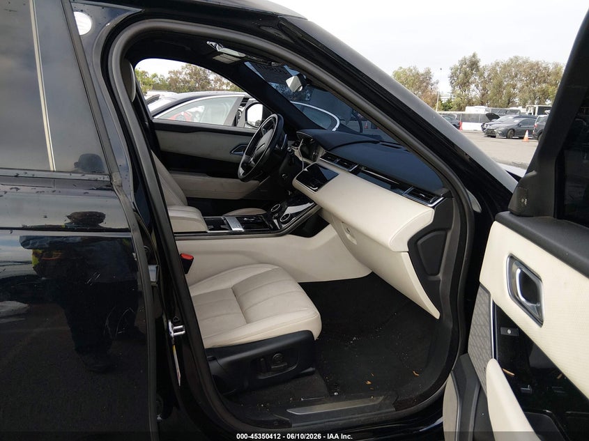 AtlanticExpress - Land Rover Range Rover Velar