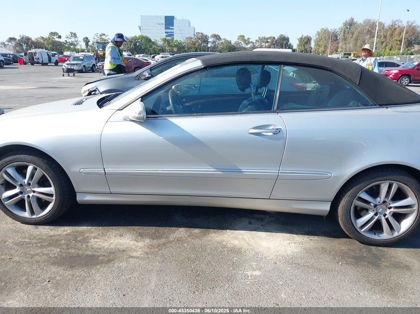 2007 Mercedes-Benz Clk 350 VIN: WDBTK56G57F208681 Lot: 45350436