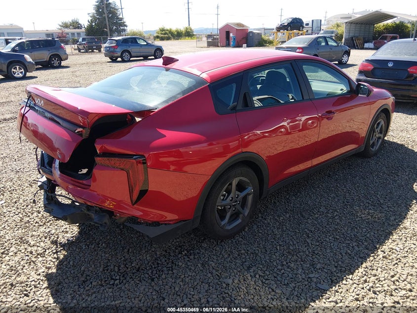 2025 KIA K4 auction photo 4