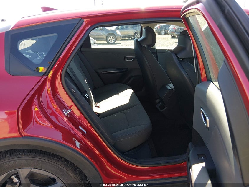 2025 KIA K4 auction photo 8