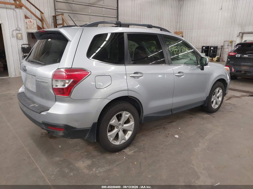2014 SUBARU FORESTER auction photo 4