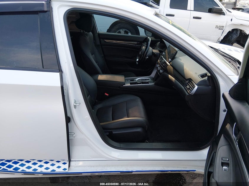 2021 HONDA ACCORD auction photo 5