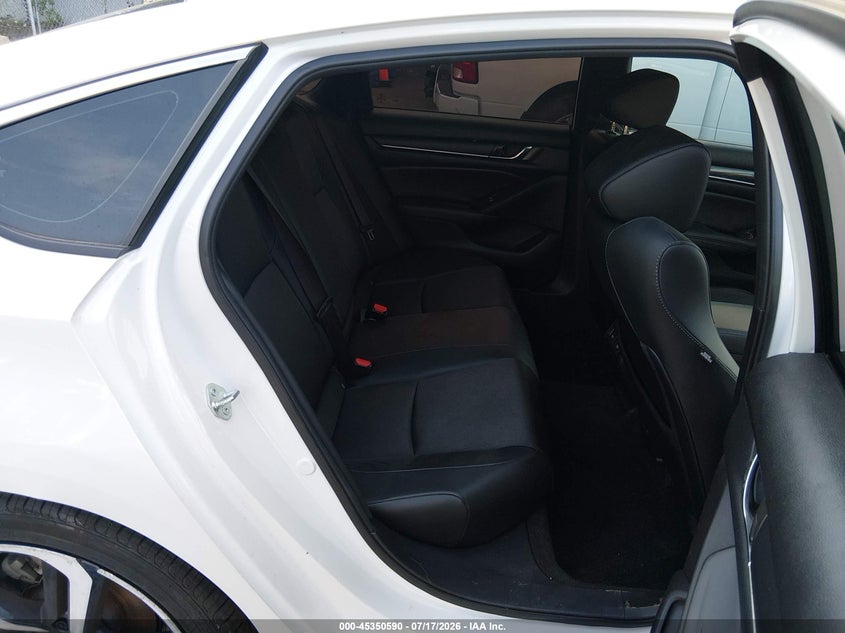 2021 HONDA ACCORD auction photo 8