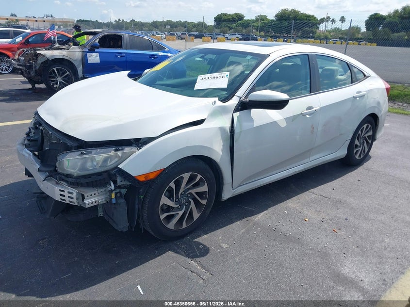 2018 Honda Civic Ex 19XFC2F78JE015033 photo 1